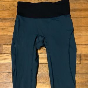 Lululemon Ladies Cropped Leggings